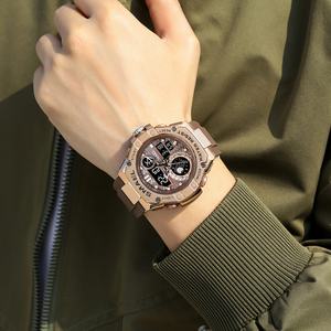 Reloj Digital de Doble Hora SMAEL 8068 para Hombre, Relojes Deportivos de Moda, Cronógrafo Resistente al Agua, Reloj de Pulsera Electrónico con Fecha Automática y Alarma - Product Image 5