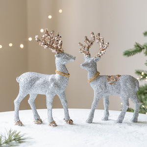 Décoration de Noël Dropshipping Shopify : Ornement de table renne rouge et argenté champagne, accessoires de photographie INS - Product Image 4