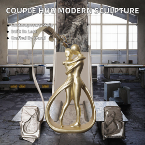 Moderna Estatua de Pareja en Resina Hecha a Mano, Figura Decorativa para el Hogar, Regalo de Boda, San Valentín o Aniversario - Product Image 2