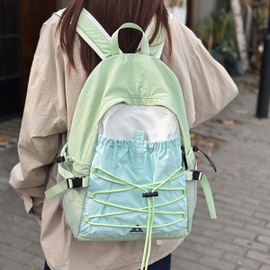 Mochila Deportiva Casual Ligera Mini de 20L o Menos, Colores Contrastantes, para Viajes de Ocio al Aire Libre, Unisex, con Correas Desmontables - Product Image 3