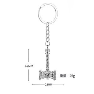 Stile Vintage martello portachiavi in acciaio inox <span class=keywords><strong>Marvel</strong></span> film accessorio per auto per bambini gioielli Avengers periferica portachiavi - Product Image 6