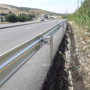 Giá thấp mét cụ thể thép an ninh <span class=keywords><strong>W</strong></span> chùm giao thông tai nạn rào cản đường cao tốc hộ Lan Tôn sóng cho tăng cường an toàn đường bộ - Product Image 2