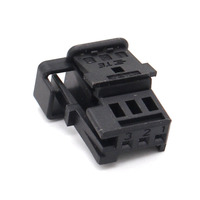 Connecteur de faisceau de câbles automobile femelle à 3 broches TE Connectivity Automotive PBT GF20 pour VW