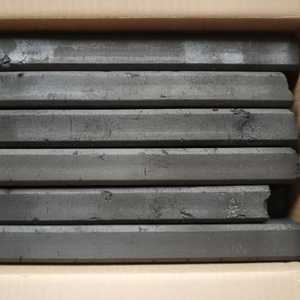 Briquetas de Carbón Cuadradas en Caja de 12 kg, Económicas, para Hookah y Cocina al Aire Libre - Product Image 1