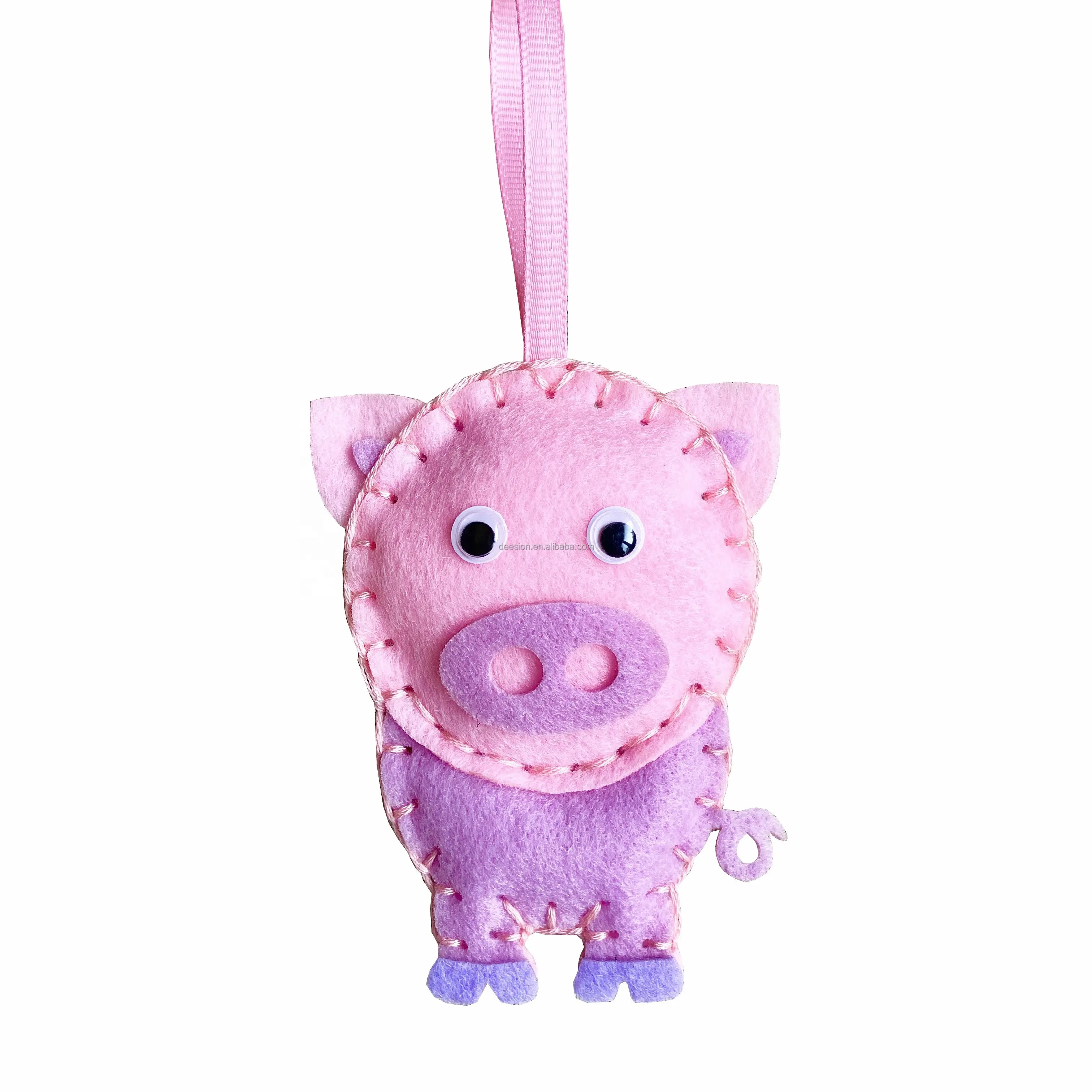 NONE-TOXIC ECO FRIENDLY FELT DIY KIT ANIMAL PIG READY FOR STITCH LEARN TO SEW ART AND CRAFT WITH PLASTIC NEEDLEFOR KIDS