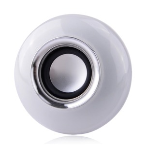 Ampoule LED sans fil avec haut-parleur intégré E27 RGBW 7W - Product Image 3
