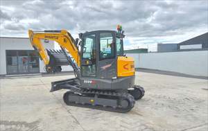 Excavadora Pequeña de Orugas SE58SR de 5.8t Fabricada en China, con Motor Euro 5, en Venta - Product Image 4