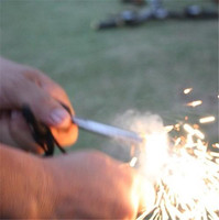 Allume-feu en silex de survie, tiges de ferro avec poignée ergonomique et marteau multifonction, étanche