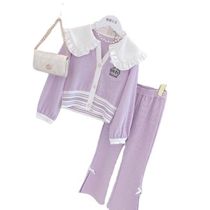 Vente en gros Ensemble de mode pour les adolescents de 3 à <span class=keywords><strong>14</strong></span> <span class=keywords><strong>ans</strong></span> <span class=keywords><strong>Veste</strong></span> à manches longues et taille étroite avec pantalon fendu Style universitaire - Product Image 2