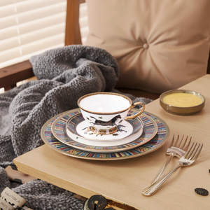 Wholesale Luxury Bone China <b>Dinnerware</b> Sets Porcelain Dinner Set with Horse Round Cup for Home Use and Restaurant - Product Image 1