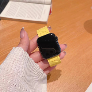 Correa de reloj inteligente de alta elasticidad, correa de repuesto, correa de goma de silicona con hebilla de Metal para iWatch Series 7 <span class=keywords><strong>6</strong></span> 5 4 3 <span class=keywords><strong>SE</strong></span> - Product Image 4