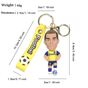 Llavero de PVC suave 3D de jugador de fútbol, figura de estrella de fútbol de dibujos animados, llavero de atleta deportivo, colgante para mochila - Product Image 6
