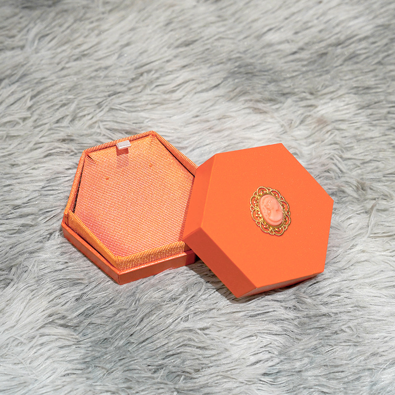 Orange foncé