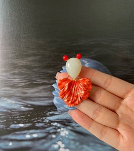 Broche 3D Poisson Rouge Style Chinois avec Jade Hetian Naturel et Corail Bambou, Épingle de Revers Porte-Bonheur en Cuivre Plaqué Or 18K pour Vêtements Féminins - Product Image 2
