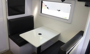 Caravana híbrida de producción en masa más popular del 2025 con baño Cocina externa interior elegante para todo tipo de clima - Product Image 6