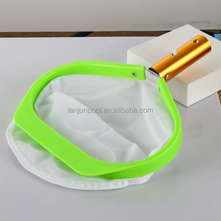 Écumoire verte de feuille de piscine de cadre