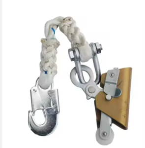 Dispositivo Anticaídas de Cable de Acero Inoxidable con Hebilla de Conexión Rápida, Capacidad de Peso de 130 kg y Longitud Ajustable - Product Image 1