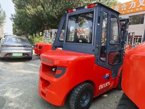 Chariot élévateur avec pince à rouleau de papier, cadre de mât de chariot élévateur, systèmes de sécurité pour chariot élévateur 1,5 tonne - Product Image 4