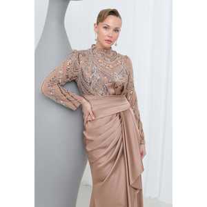 Robe de soirée élégante en satin avec taille drapée, col montant, silhouette fourreau, couleur indigo faite à la main - Product Image 3