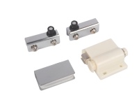Ensemble de poignées à charnières pivotantes chromées avec loquet magnétique tactile à ouverture par pression pour porte simple en verre, idéal pour appartement contemporain (OEM)