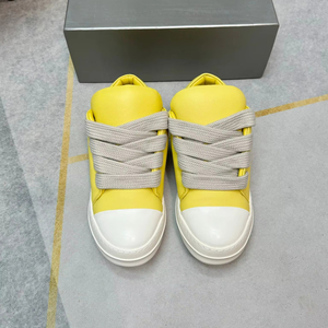 Nouveau modèle 2026 de chaussures de sport décontractées pour hommes, à semelle épaisse, confortables pour une utilisation en extérieur et adaptées au port quotidien. - Product Image 1