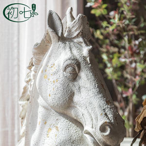 Escultura de Cabeza de Caballo [Marca], Decoración de Mesa Vintage Blanca, Accesorio para Bodas, Figura de Animal, Pieza Única - Product Image 3