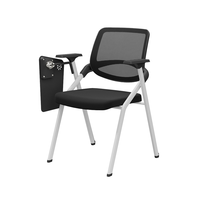 Vente en gros de chaise pliante de bureau salle de réunion design moderne chaise empilable en plastique dossier simple chaise de formation en tissu