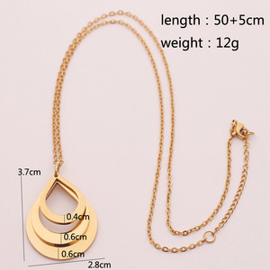 Colgante ovalado de gota de agua de acero inoxidable chapado en oro de 18 quilates, collar con colgante de monograma con nombre de letra grande para regalo de mujer - Product Image 6