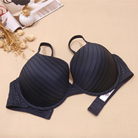 Soutien-gorge femme grande taille de haute qualité rembourrage fin 34-40 coupe complète C D E F G col licou avec décoration en dentelle