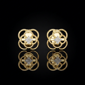 ต่างหูเพชร CVD แบบฝังทรงโคลเวอร์ลายฉลุ ทองคำแท้ 14K หรูหรา รับรองโดย IGI เครื่องประดับมินิมอลสำหรับผู้หญิง - Product Image 2