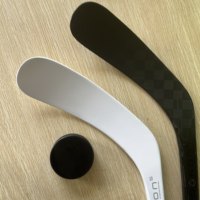 Bâton de hockey sur glace monobloc avec poignée texturée, courbe de lame personnalisable, flexibilité disponible