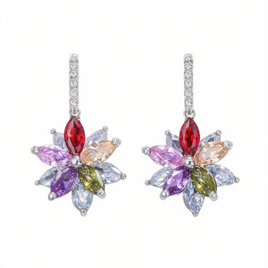 Orecchini a lobo con fiore di cristallo bianco E336, placcati in argento 925, gioielli da festa da donna - Product Image 1