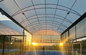 Tetto in Tessuto PVC Impermeabile per Campi da Padel e Tennis 6m e 8m con Rete <span class=keywords><strong>Bianca</strong></span> Attrezzatura per Campo da Tennis - Product Image 3