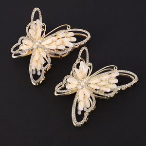 กิ๊บติดผมรูปผีเสื้อสีทองประดับด้วยพลอยเทียมสีดำเครื่องประดับศีรษะสำหรับงานปาร์ตี้ - Product Image 3