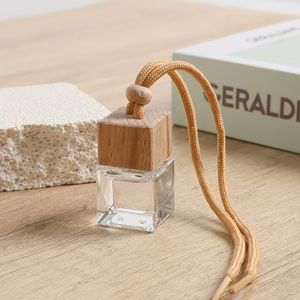 Bán Buôn Sang Trọng Hương Liệu Tinh Dầu Làm Mát Xe 50Ml Hương Thơm Khuếch Tán Xe Mùi Làm Mát Không Khí Thơm Nước Hoa - Product Image 6