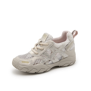 Chaussures de luxe pour femmes - Sandales d'été tendance de style coréen avec un design ajouré respirant - Product Image 6