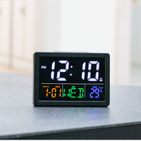 Jam Alarm Digital LED Dengan Tampilan Waktu, Tanggal, Hari, Suhu, Penyesuaian Kecerahan Otomatis, Snooze, Daya Ganda, Untuk Meja & Dinding