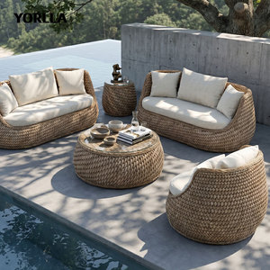 Ensemble <span class=keywords><strong>de</strong></span> canapés ronds tressés <span class=keywords><strong>de</strong></span> luxe pour complexe côtier, <span class=keywords><strong>salon</strong></span> en osier à cordes épaisses avec <span class=keywords><strong>table</strong></span> basse à plateau en verre, taille personnalisée - Product Image 2