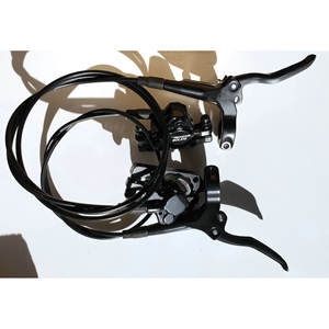 Palancas de Freno Hidráulicas para Bicicleta Bolids, Delanteras y Traseras, Cuerpo de Aluminio Forjado, Aceite Mineral, Ajustables, de 2 Dedos - Product Image 2