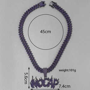 Nuevo Collar <span class=keywords><strong>de</strong></span> Aleación con Letra <span class=keywords><strong>de</strong></span> Llama <span class=keywords><strong>de</strong></span> <span class=keywords><strong>Amazon</strong></span>, Colgante con Incrustaciones <span class=keywords><strong>de</strong></span> Diamantes Morados, Estilo Hiphop Retro, <span class=keywords><strong>para</strong></span> <span class=keywords><strong>Hombre</strong></span> - Product Image 2