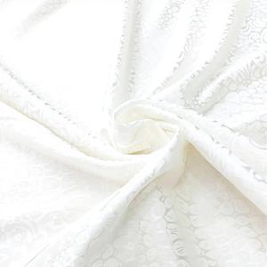 Tissu jacquard en soie 150 GSM, tissu jacquard en soie de qualité supérieure pour sari, lehenga, chemisier, robe et vêtements ethniques - Product Image 1