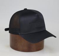 Chapeaux de camionneur en satin brodés sur mesure ODM & OEM chapeau à 5 panneaux avec bonnet en maille A-Frame vierge en satin et daim pour événements promotionnels