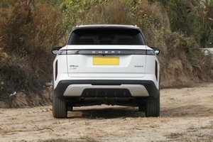 Chery Explore 06 C-MD de Alta Calidad, SUV PHEV de Lujo, 1.5T Turbo, Techo Panorámico, Volante a la Izquierda, Interior Oscuro, R19, Nuevo/Usado, Superventas - Product Image 5