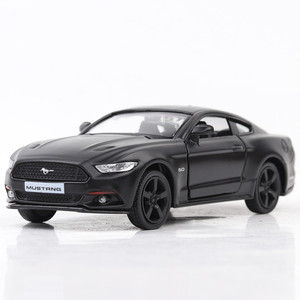 Voiture miniature <span class=keywords><strong>Mustang</strong></span> GT 2015 noire sous licence officielle, échelle <span class=keywords><strong>1</strong></span>:36, portes ouvrantes, en alliage, à rétrofriction, écologique, jouet pour enfants - Product Image 1