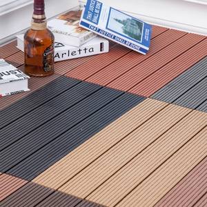 Dalles de terrasse décoratives extérieures en WPC, dalles de revêtement composite bois-plastique pour extérieur - Product Image 1