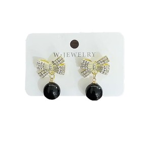 Pendientes colgantes con lazo de diamantes de imitación chapados en oro, con perlas de imitación, elegantes y modernos, para fiestas, para mujeres. - Product Image 2