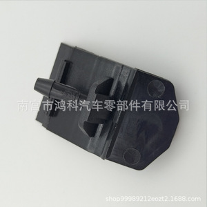 Nissan Windshield <b>Washer</b> Nozzle 28931JN00A Plastic For Tiida Sylphy Sunny X Trail Venucia D50 R50 - Product Image 3