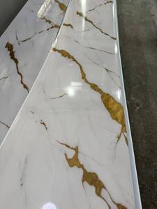 Pannello in PVC Effetto Marmo Bianco Cinese Impermeabile <span class=keywords><strong>a</strong></span> Prezzo Conveniente per Decorazione di Soffitti e Pareti - Product Image 3