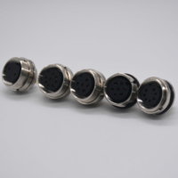 Conector Circular Hembra M16 con Bloqueo de Tornillo, Codificación A, de 2, 3, 4, 5, 6, 7, 8, 12, 14, 19, 24 Pines, para Soldar, de Latón con Contactos Chapados en Oro, IP67
