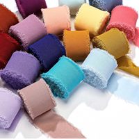 Ruban en Chiffon Bohème Multicolore de 4 cm x 5 Mètres à Bords Effilochés pour Bouquet de Mariage, Emballage et Décoration Cadeau